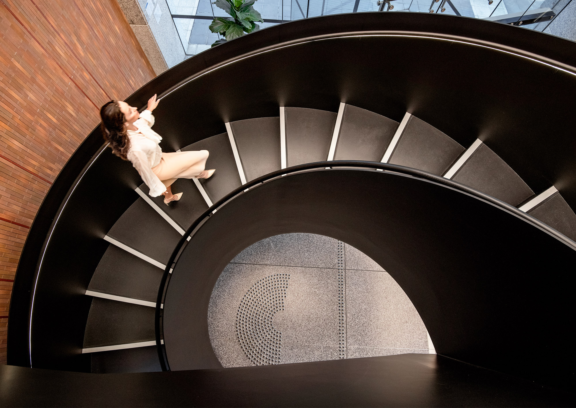 207 Pacific Highway Sydney sculptural staircase with integrated architectural LED lighting