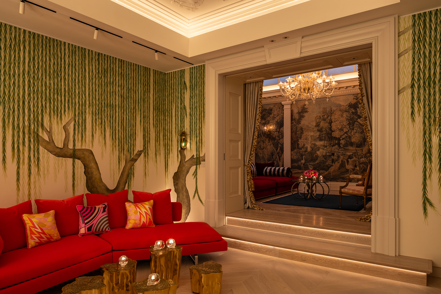 Private Residence London featuring bespoke luxury residential lighting design by LEDFlex