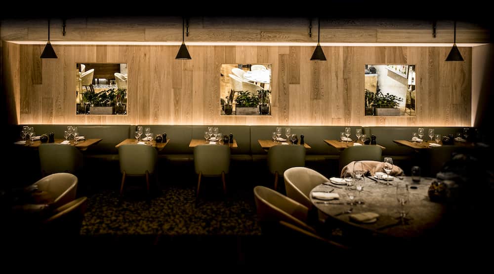 InterContinental Park Lane London restaurant interior with bespoke architectural LED lighting
